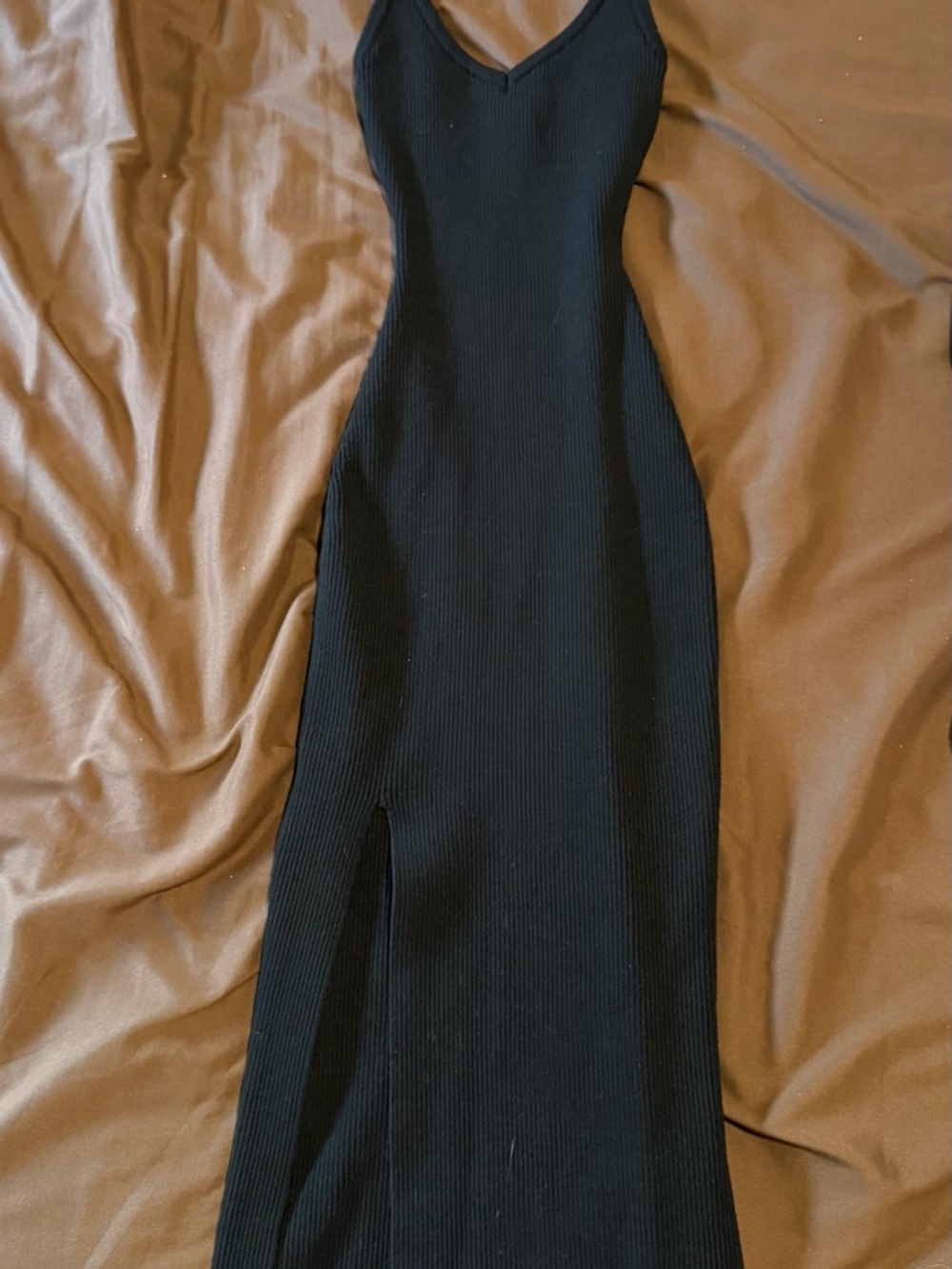 Windsor Black Ribbed Midi Dress with V-Neck